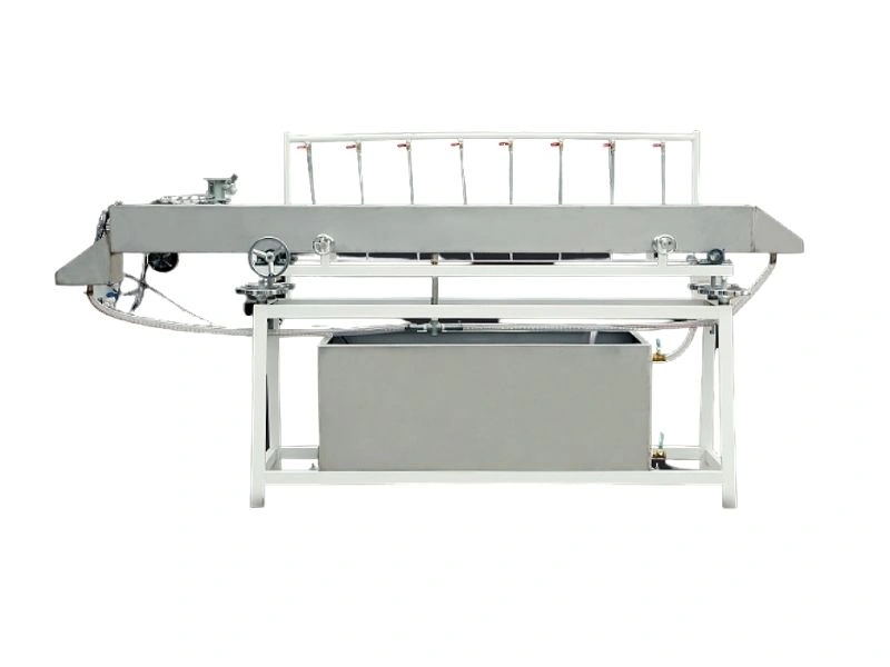 Water cooling tank used to stabilize hose diameter on a PVC braided hose extrusion line